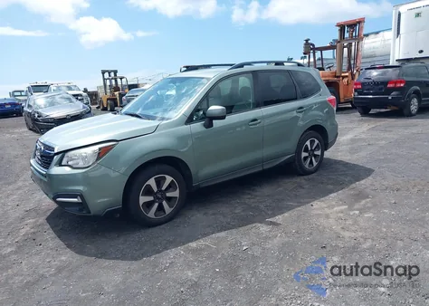 2018 Subaru Forester 2.5I Premium из США, поврежденный, VIN JF2SJADC0JH488385